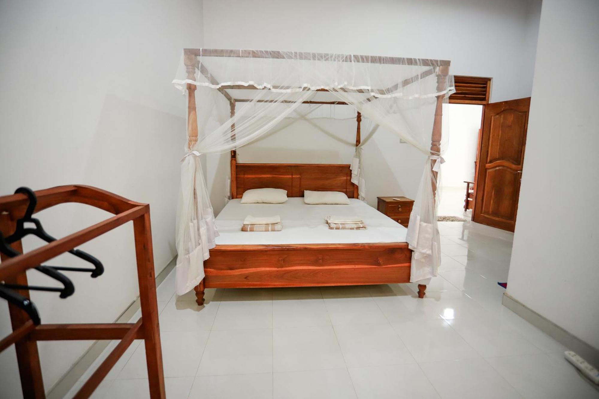 Serene Home Stay Udawalawe Exteriér fotografie